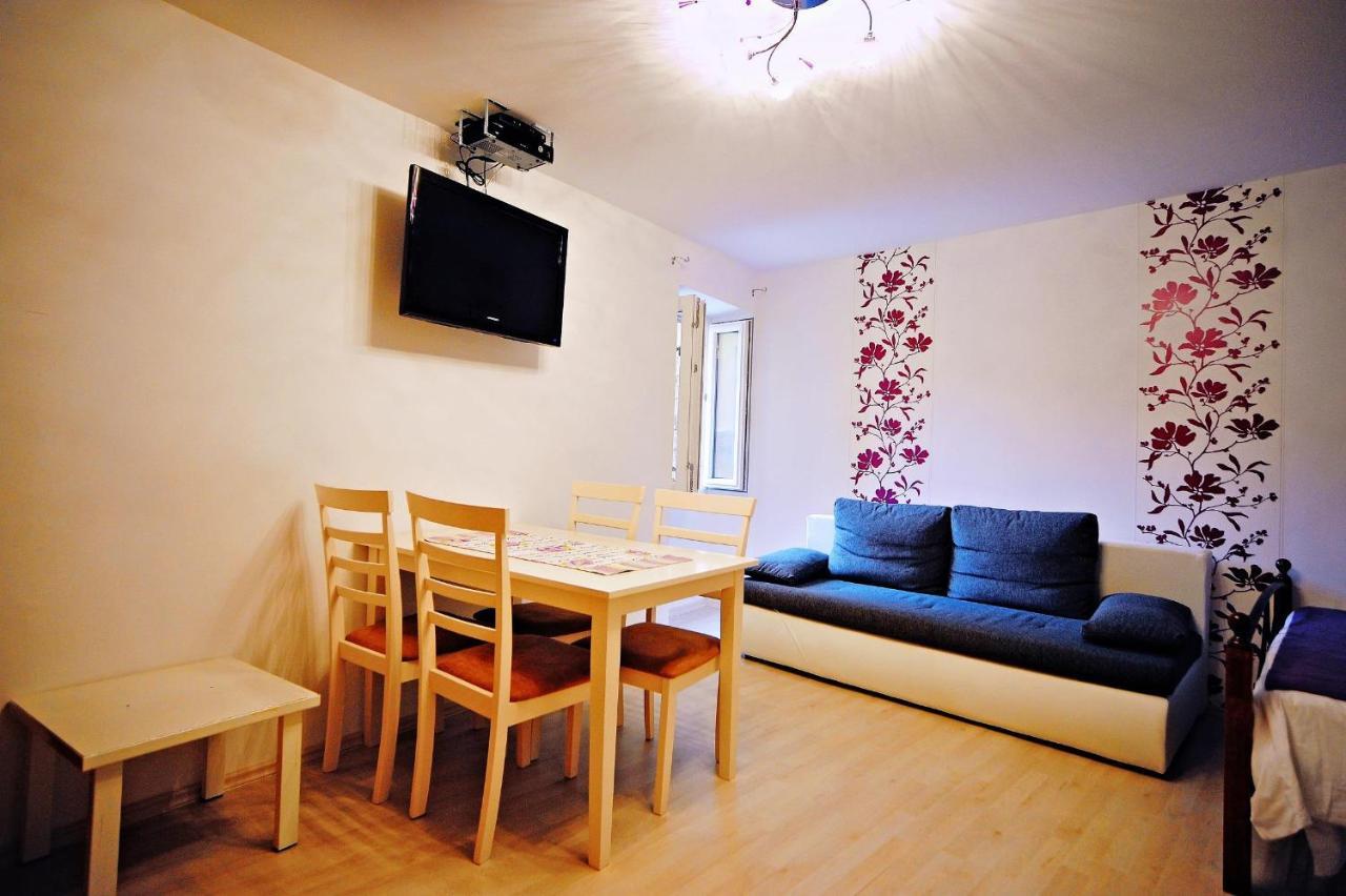 Studio Erika 189 Rovinj Exterior foto